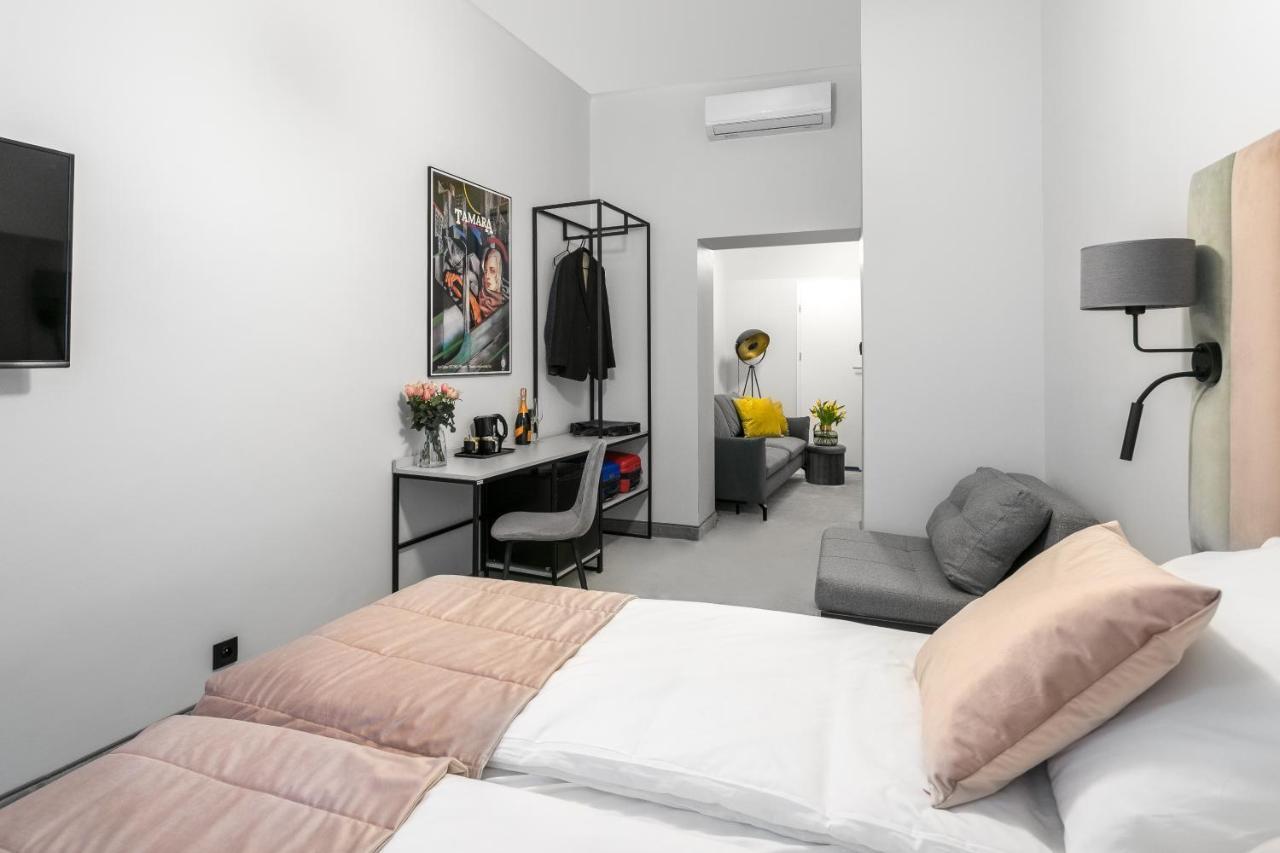 Old Town Residence Aparthotel คราคูฟ ภายนอก รูปภาพ